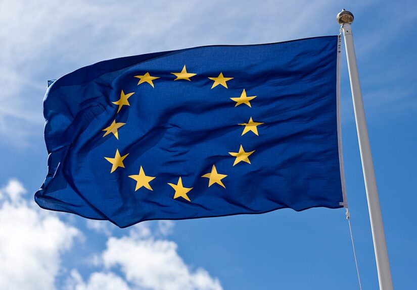 1024px-European_Union_Flag_(4768764591)