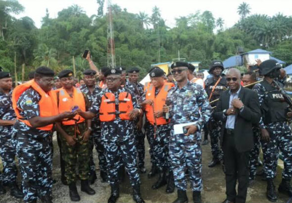 police (1)